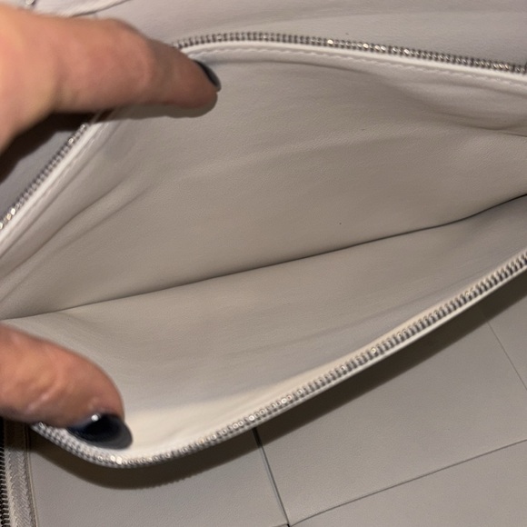 Bottega Veneta Double Zipper Document Case off white Intreccia EUC - Picture 6 of 10